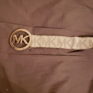 Michael kors belt